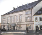 PARIZ HOTEL (JICIN)