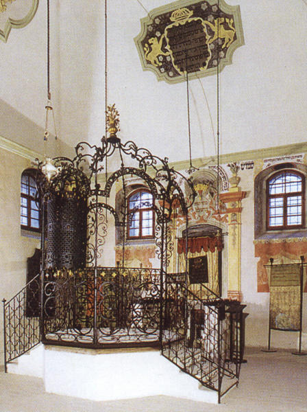 RESIDENCE HUSOVA