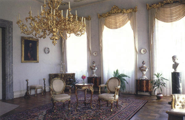 RESIDENCE HUSOVA
