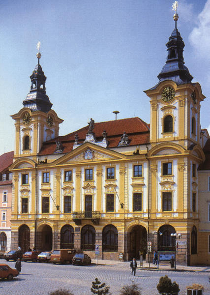 RESIDENCE HUSOVA