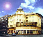PALACE HOTEL